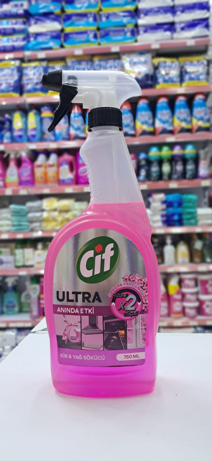 Cif dégraissant